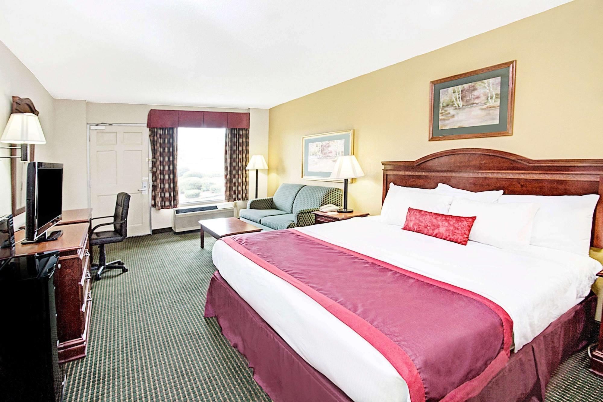 Ramada By Wyndham Walterboro Hotel Eksteriør billede